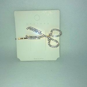 Sale!!!Goldtone & Silvertone SCISSOR Rhinestone Hair Pins